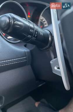 Внедорожник / Кроссовер Mitsubishi Outlander XL 2011 в 