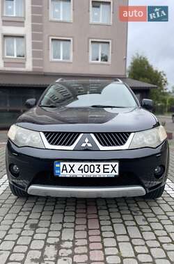 Внедорожник / Кроссовер Mitsubishi Outlander XL 2008 в 
