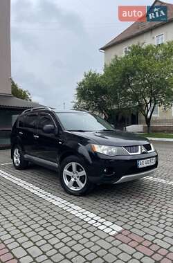 Внедорожник / Кроссовер Mitsubishi Outlander XL 2008 в 