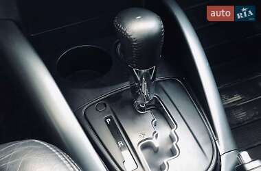 Внедорожник / Кроссовер Mitsubishi Outlander XL 2008 в 