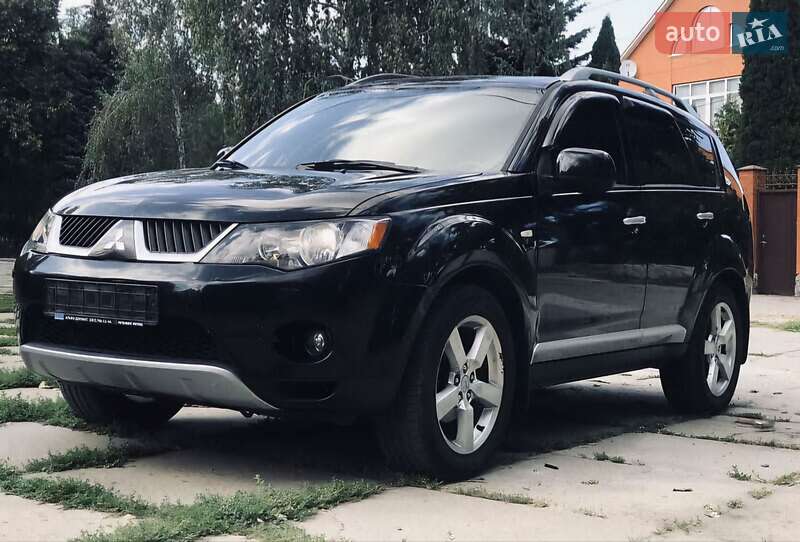 Mitsubishi Outlander XL 2008