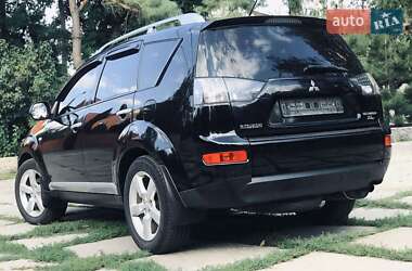 Внедорожник / Кроссовер Mitsubishi Outlander XL 2008 в 
