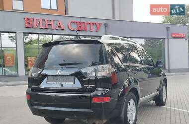 Внедорожник / Кроссовер Mitsubishi Outlander XL 2008 в 