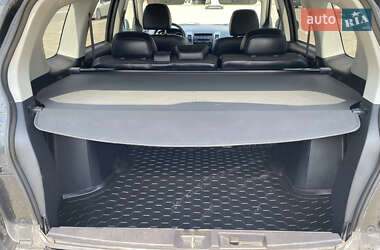 Позашляховик / Кросовер Mitsubishi Outlander XL 2012 в 
