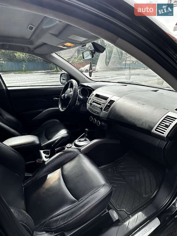 Внедорожник / Кроссовер Mitsubishi Outlander XL 2008 в Киеве