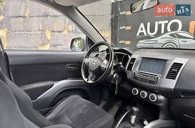 Внедорожник / Кроссовер Mitsubishi Outlander XL 2007 в 
