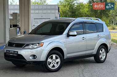 Внедорожник / Кроссовер Mitsubishi Outlander XL 2008 в Днепре