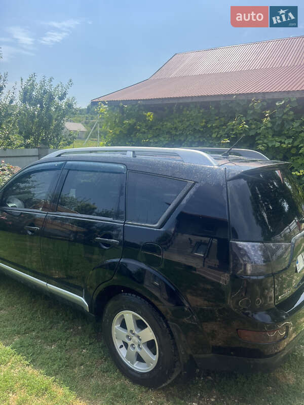 Внедорожник / Кроссовер Mitsubishi Outlander XL 2008 в Тернополе фото 6 Внедорожник / Кроссовер Mitsubishi Outlander XL 2008 в Тернополе