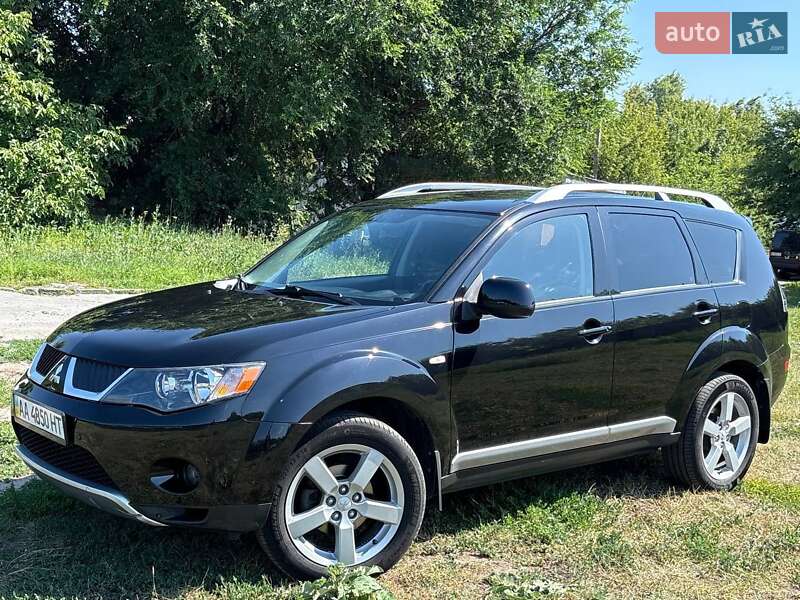 Внедорожник / Кроссовер Mitsubishi Outlander XL 2008 в 