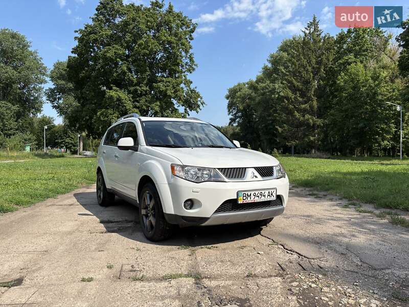 Mitsubishi Outlander XL 2008