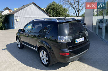 Внедорожник / Кроссовер Mitsubishi Outlander XL 2007 в 