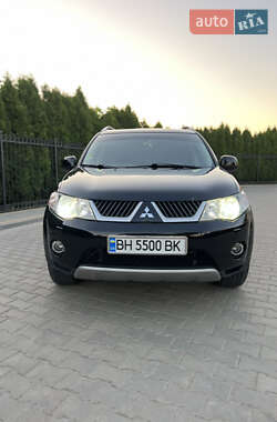 Внедорожник / Кроссовер Mitsubishi Outlander XL 2007 в 