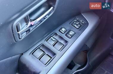 Внедорожник / Кроссовер Mitsubishi Outlander XL 2007 в 