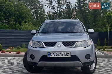 Внедорожник / Кроссовер Mitsubishi Outlander XL 2008 в 
