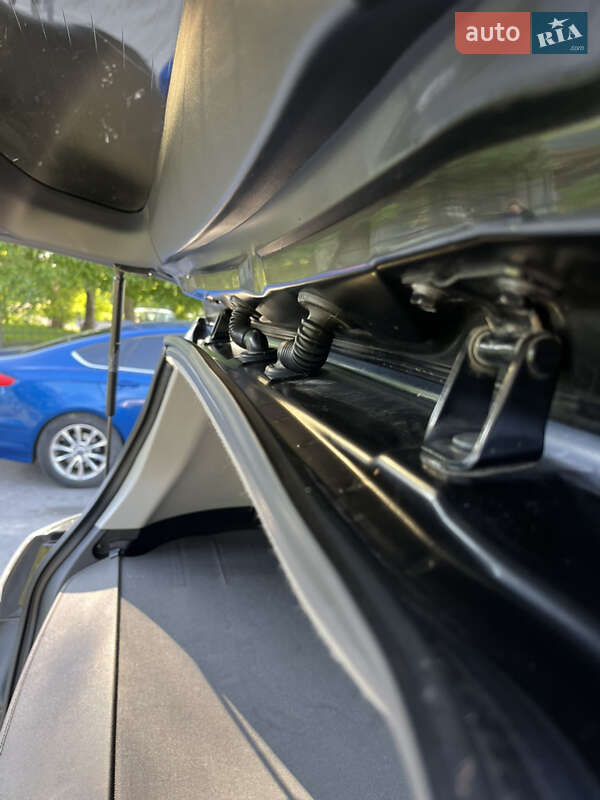 Внедорожник / Кроссовер Mitsubishi Outlander XL 2008 в Львове