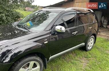 Внедорожник / Кроссовер Mitsubishi Outlander XL 2007 в 
