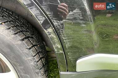 Внедорожник / Кроссовер Mitsubishi Outlander XL 2007 в 