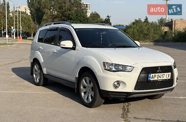 Позашляховик / Кросовер Mitsubishi Outlander XL 2010 в Запоріжжі