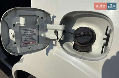 Внедорожник / Кроссовер Mitsubishi Outlander XL 2010 в 
