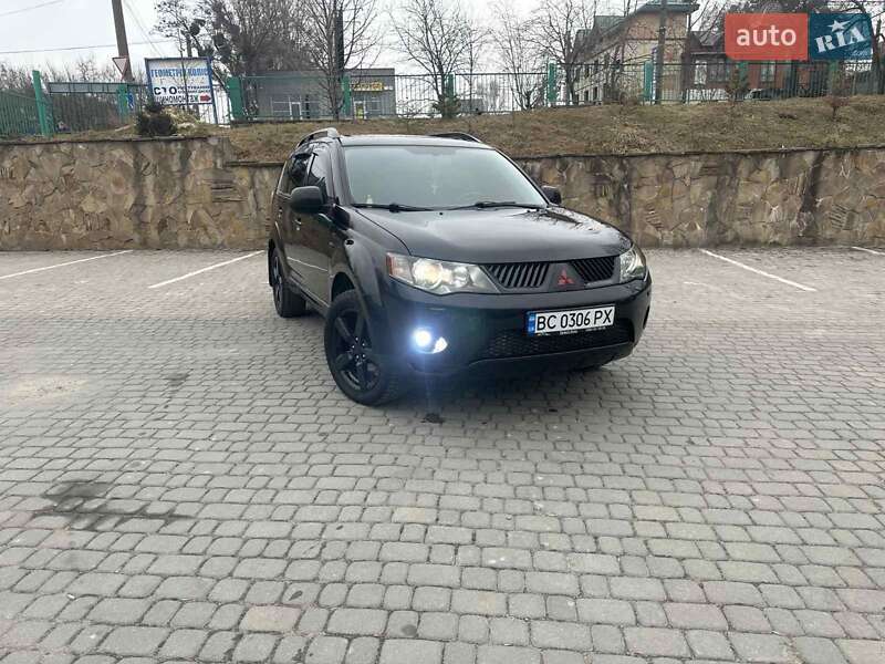 Внедорожник / Кроссовер Mitsubishi Outlander XL 2007 в Львове фото 4 Внедорожник / Кроссовер Mitsubishi Outlander XL 2007 в Львове