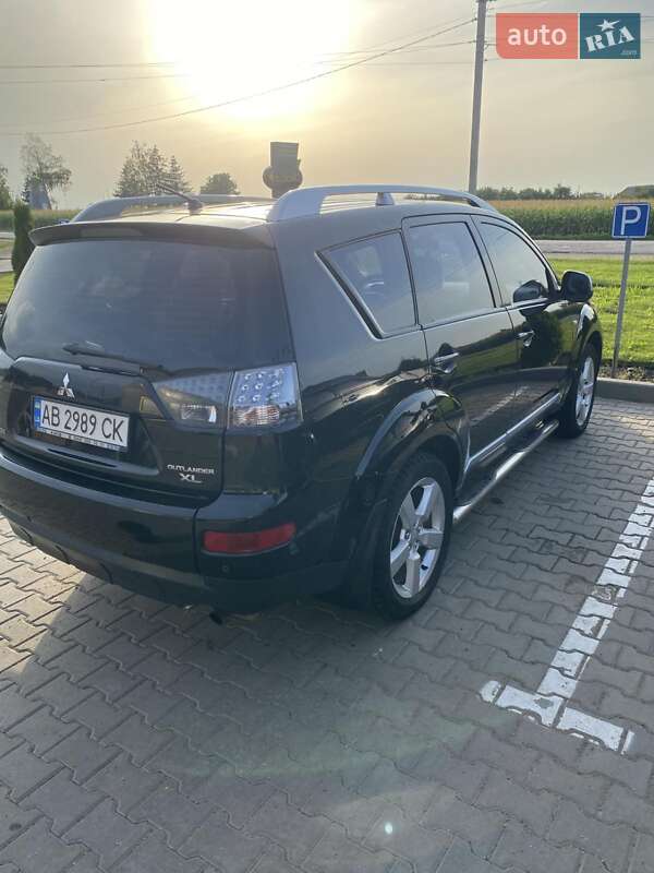 Внедорожник / Кроссовер Mitsubishi Outlander XL 2008 в Липовце фото 4 Внедорожник / Кроссовер Mitsubishi Outlander XL 2008 в Липовце