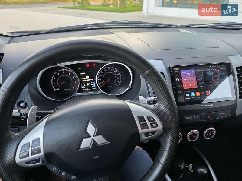 Внедорожник / Кроссовер Mitsubishi Outlander XL 2007 в Одессе фото 2 Внедорожник / Кроссовер Mitsubishi Outlander XL 2007 в Одессе