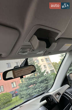 Внедорожник / Кроссовер Mitsubishi Outlander XL 2011 в 