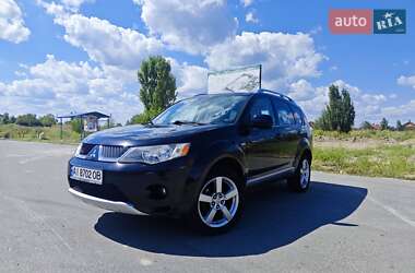 Внедорожник / Кроссовер Mitsubishi Outlander XL 2009 в Новых Петровцах