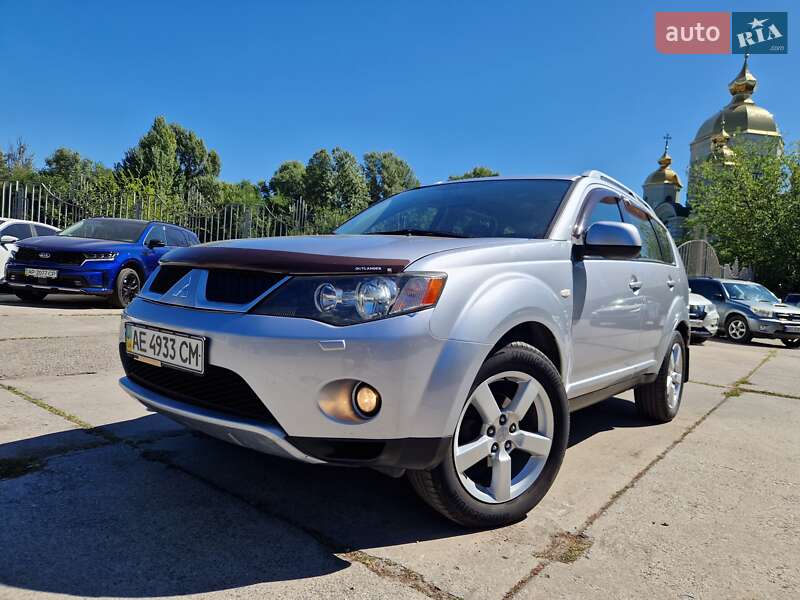 Mitsubishi Outlander XL 2008