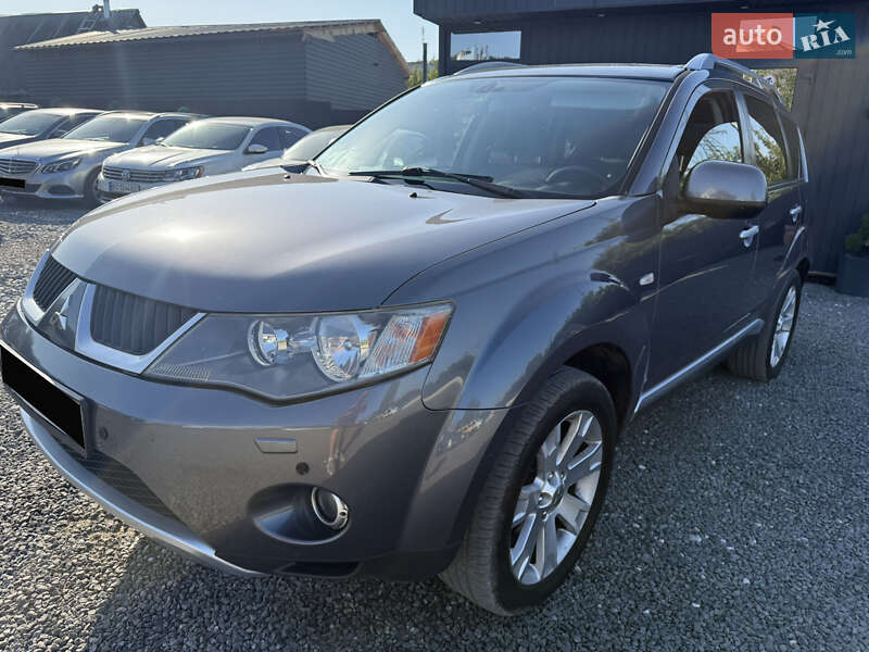 Mitsubishi Outlander XL 2008