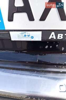 Внедорожник / Кроссовер Mitsubishi Outlander XL 2007 в 