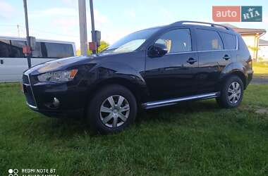 Позашляховик / Кросовер Mitsubishi Outlander XL 2012 в Луцьку