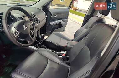 Внедорожник / Кроссовер Mitsubishi Outlander XL 2008 в Львове