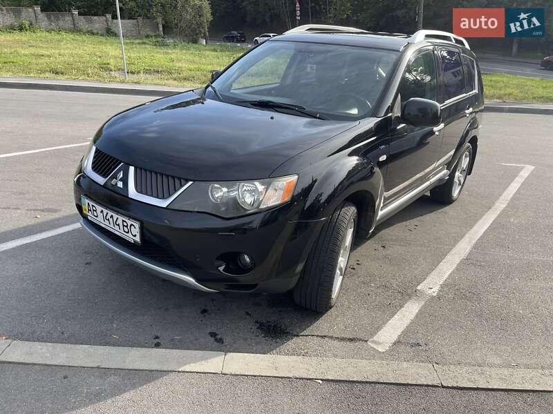 Mitsubishi Outlander XL 2008