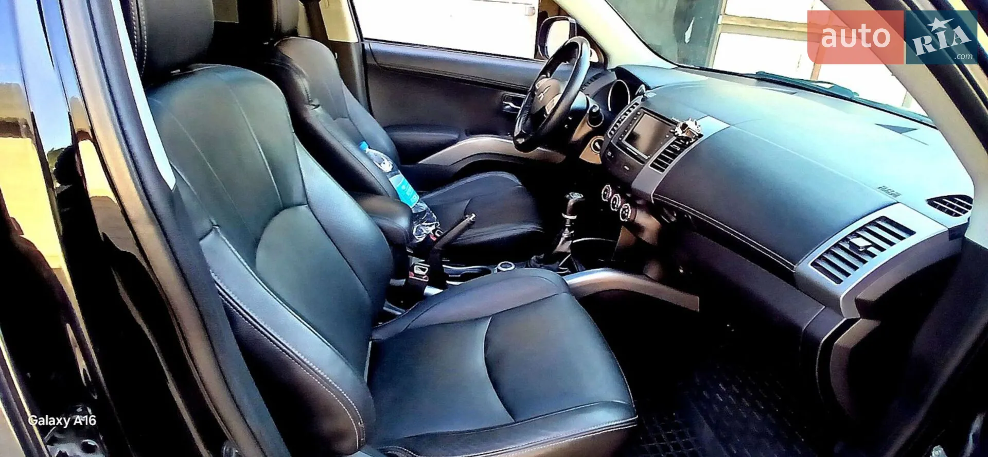 2011 Mitsubishi Outlander - мініатюра 13