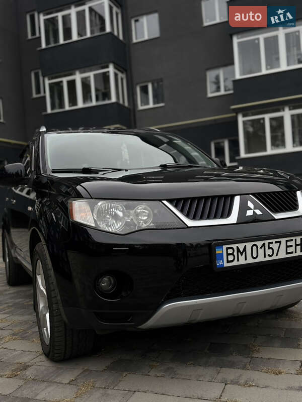 Внедорожник / Кроссовер Mitsubishi Outlander XL 2008 в Ахтырке