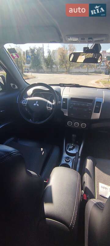 Внедорожник / Кроссовер Mitsubishi Outlander XL 2008 в Киеве
