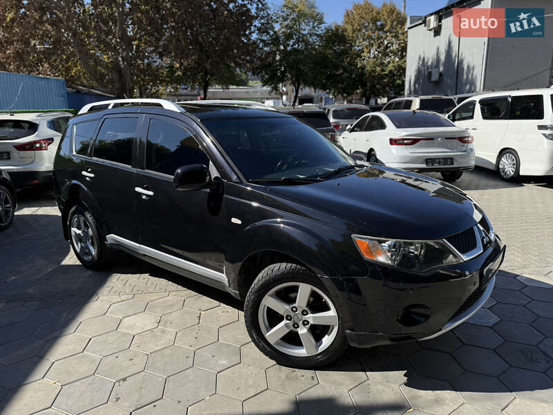 Внедорожник / Кроссовер Mitsubishi Outlander XL 2007 в Одессе