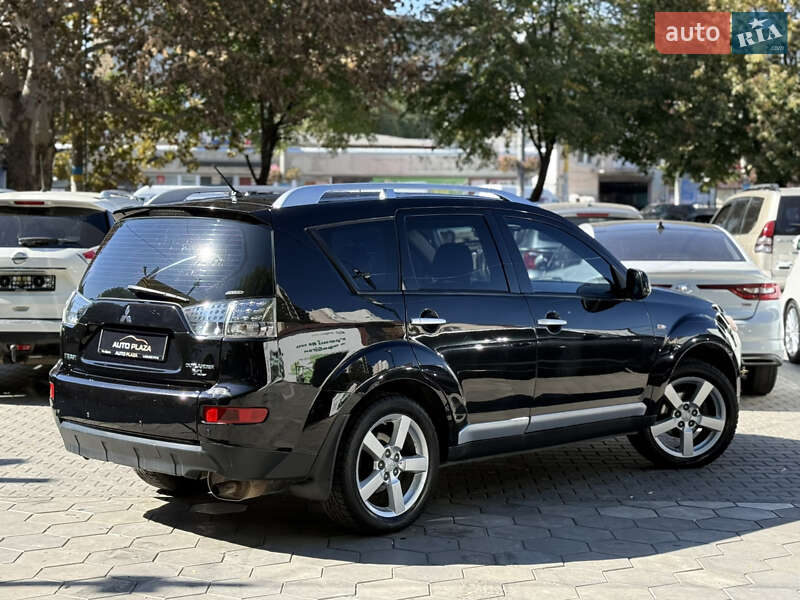 Внедорожник / Кроссовер Mitsubishi Outlander XL 2007 в Одессе