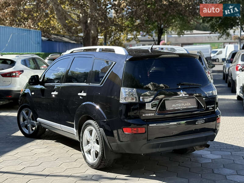 Внедорожник / Кроссовер Mitsubishi Outlander XL 2007 в Одессе
