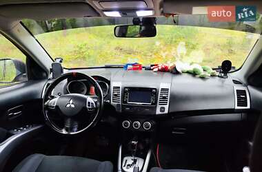 Внедорожник / Кроссовер Mitsubishi Outlander XL 2008 в Львове