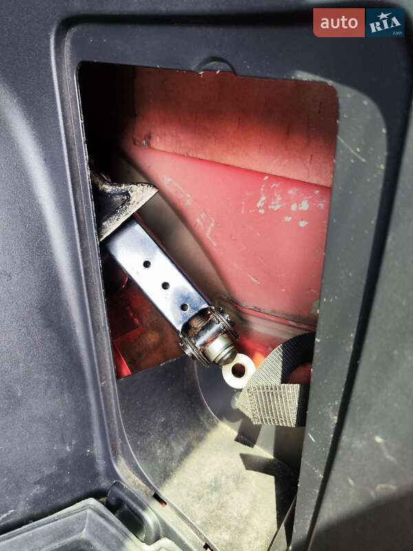 Позашляховик / Кросовер Mitsubishi Outlander XL 2008 в Львові