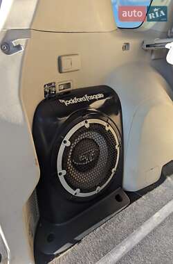 Внедорожник / Кроссовер Mitsubishi Outlander XL 2007 в 