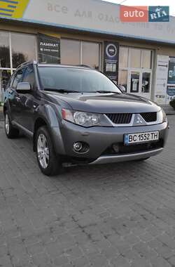 Внедорожник / Кроссовер Mitsubishi Outlander XL 2008 в 