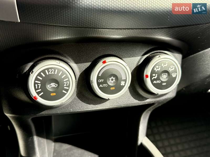 Внедорожник / Кроссовер Mitsubishi Outlander XL 2008 в Харькове