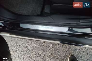 Внедорожник / Кроссовер Mitsubishi Outlander XL 2011 в 