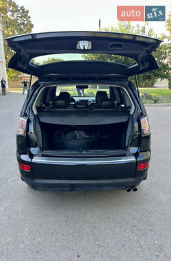Внедорожник / Кроссовер Mitsubishi Outlander XL 2006 в 