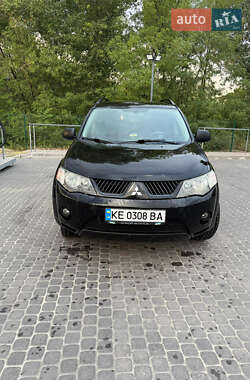 Внедорожник / Кроссовер Mitsubishi Outlander XL 2008 в 