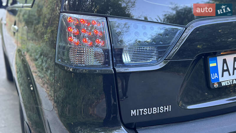 Внедорожник / Кроссовер Mitsubishi Outlander XL 2008 в Белой Церкви фото 16 Внедорожник / Кроссовер Mitsubishi Outlander XL 2008 в Белой Церкви