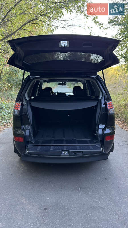 Внедорожник / Кроссовер Mitsubishi Outlander XL 2008 в Белой Церкви фото 27 Внедорожник / Кроссовер Mitsubishi Outlander XL 2008 в Белой Церкви